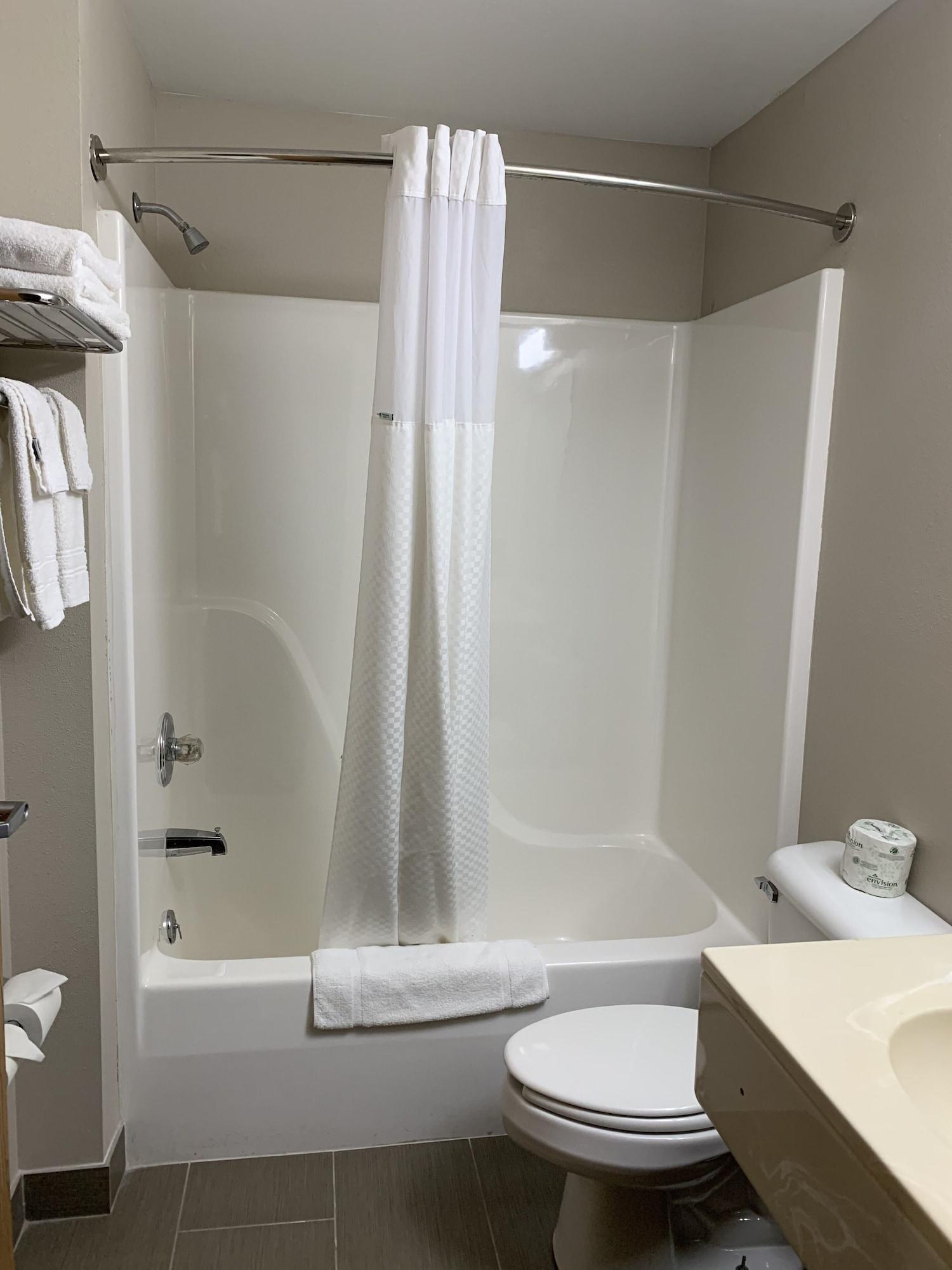 Microtel Inn & Suites By Wyndham Fond Du Lac Zewnętrze zdjęcie