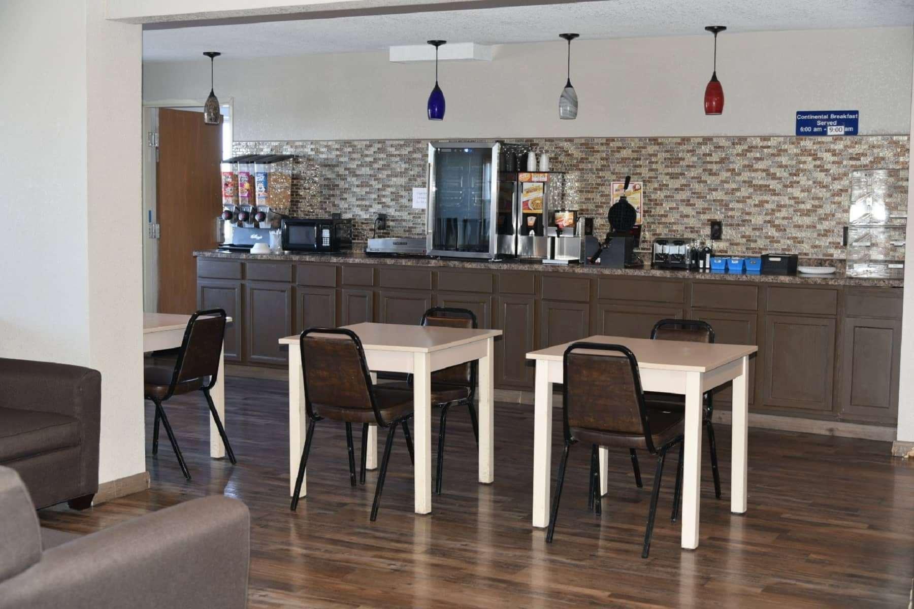 Microtel Inn & Suites By Wyndham Fond Du Lac Zewnętrze zdjęcie