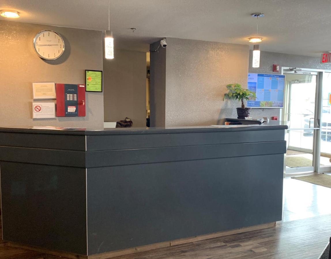 Microtel Inn & Suites By Wyndham Fond Du Lac Zewnętrze zdjęcie